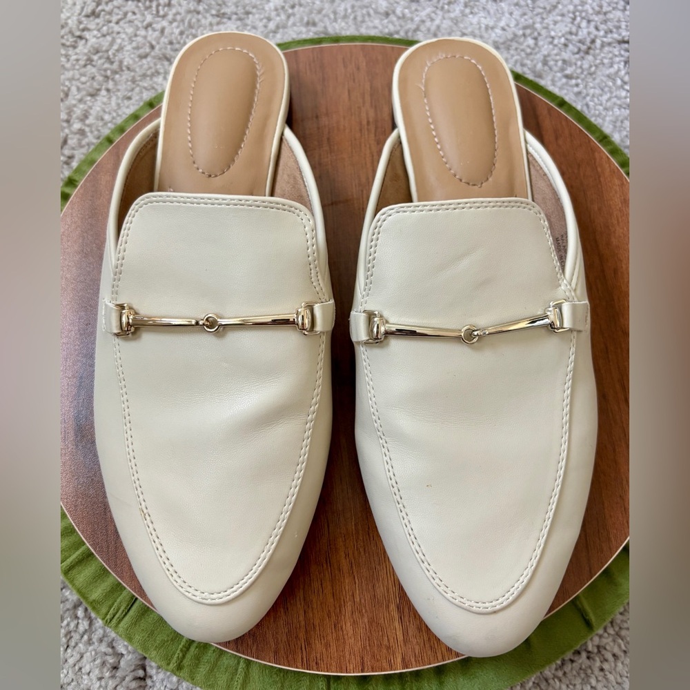 Rachel Zoe Cream Flats with Silver Hardware